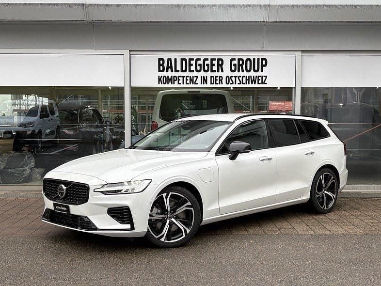 Gebraucht 2024 Volvo V60 Plus Kombi | CHF 48’550 (Teuer) - Bild 1/4