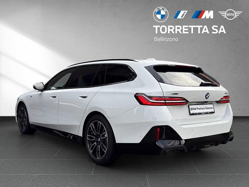 Gebraucht BMW 520 M Sport 197 PS (144 kW) 2025 Kombi