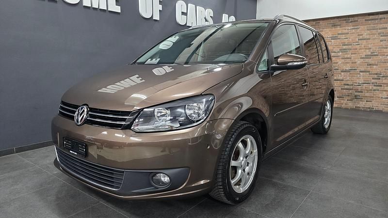 Gebraucht VW Touran Comfortline 140 PS (102 kW) 2013 Van / Kleinbus