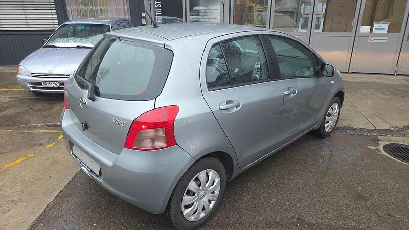 Gebraucht Toyota Yaris Luna 87 PS (63 kW) 2008 Kleinwagen