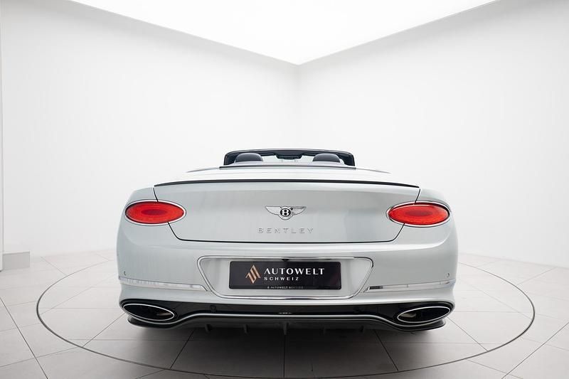 Gebraucht Bentley Continental 659 PS (484 kW) 2023