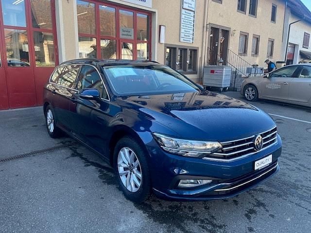 Gebraucht VW Passat Business 122 PS (89 kW) 2021 Kombi