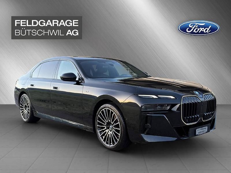 Gebraucht BMW 740 M Sport 299 PS (219 kW) 2024 Limousine