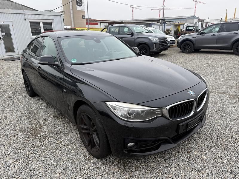 Gebraucht BMW 330 258 PS (189 kW) 2014