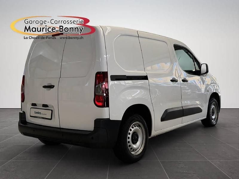 Gebraucht Opel Combo Dynamic 102 PS (75 kW) 2020 Van / Kleinbus