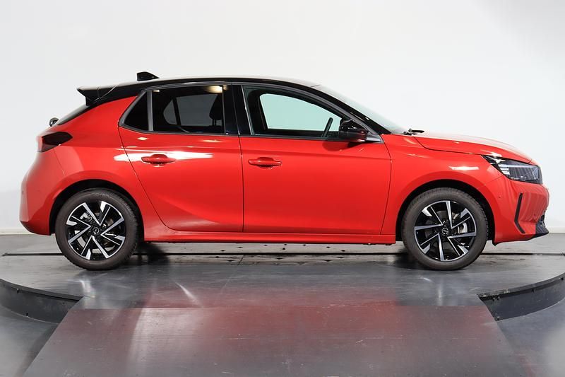 Gebraucht Opel Corsa 100 PS (73 kW) 2023 Rot Limousine