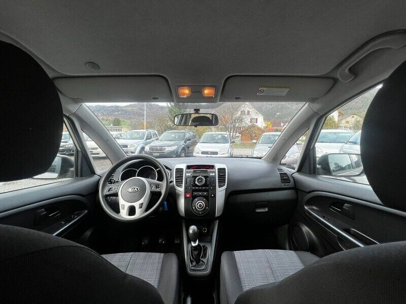 Gebraucht Kia Venga 125 PS (91 kW) 2010 Kleinwagen