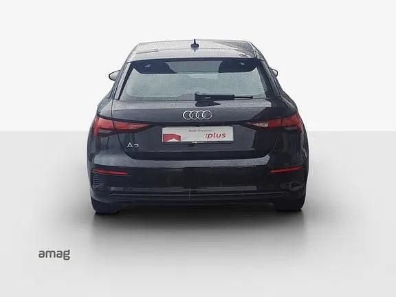 Gebraucht Audi A3 Attraction 150 PS (110 kW) 2020 Mythosschwarz metallic Limousine