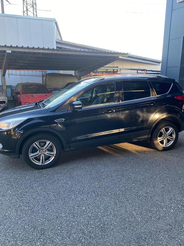 Gebraucht Ford Kuga Titanium 163 PS (119 kW) 2013 SUV