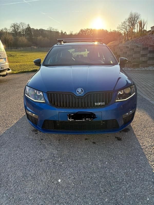 Gebraucht 2015 Skoda Octavia RS Kombi | CHF 16’000 (Etwas zu teuer) - Bild 1/4