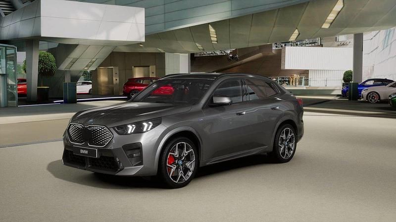 Gebraucht BMW iX2 M Sport 230 kW (313 PS) 2024 SUV