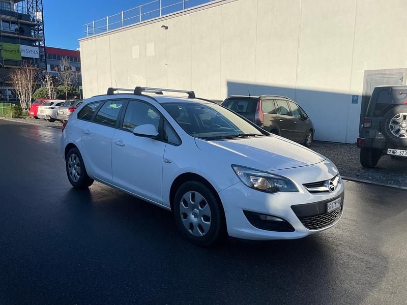 Gebraucht Opel Astra 110 PS (80 kW) 2013