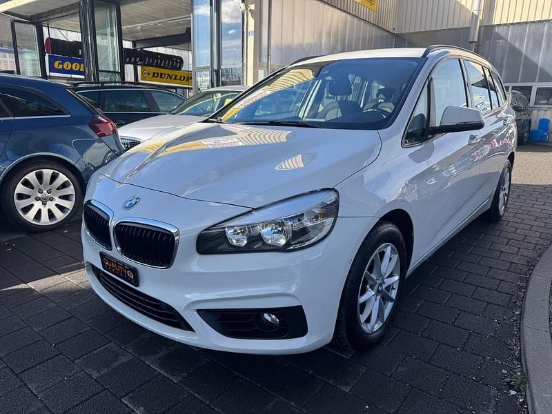 Gebraucht BMW 218 Gran Tourer Sport Line 150 PS (110 kW) 2017 Van / Kleinbus