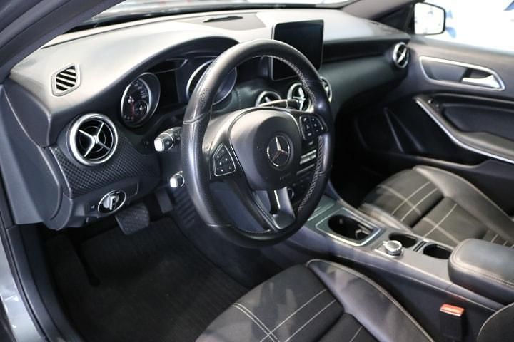 Gebraucht Mercedes A200 Night 156 PS (114 kW) 2017 Limousine