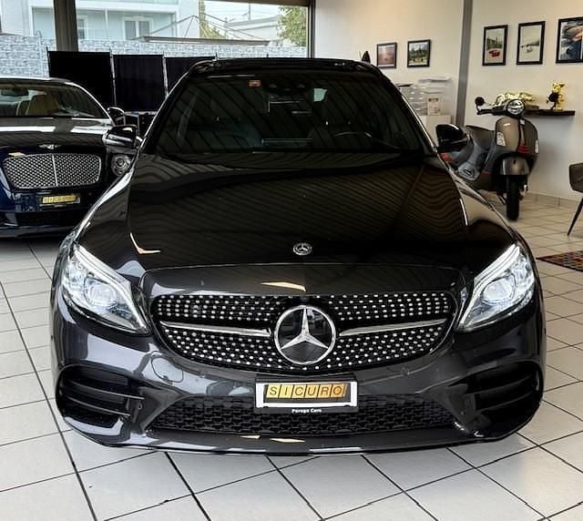 Gebraucht Mercedes C220 AMG line 194 PS (142 kW) 2021