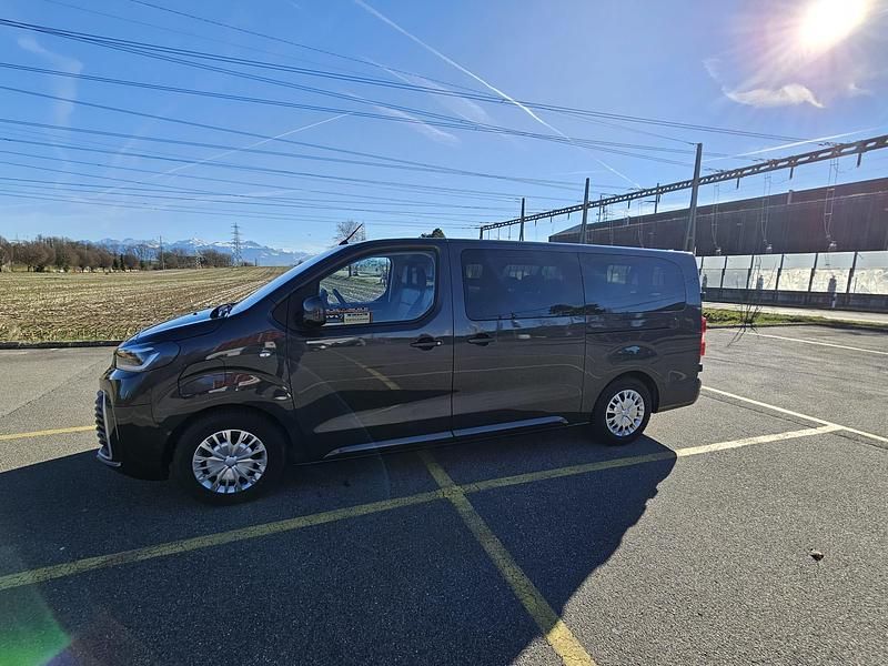 Gebraucht Toyota Proace Verso Trend 100 kW (136 PS) 2024 Kombi