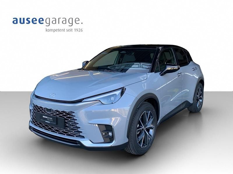 Grau Neu 2025 Lexus LBX SUV | CHF 46’650 (Fairer Preis) - Bild 1/4