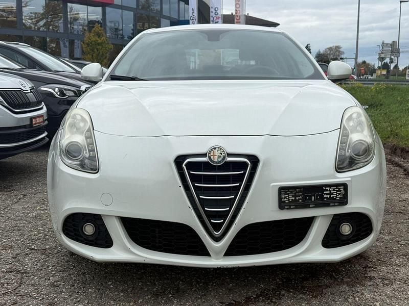 Gebraucht 2013 Alfa Romeo Giulietta Distinctive | CHF 3’999 (Fairer Preis) - Bild 1/4