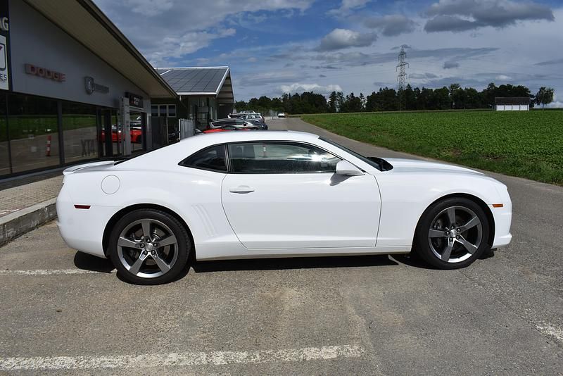 Gebraucht Chevrolet Camaro SS 405 PS (297 kW) 2009 Weiss Coupé
