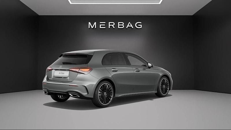 Neu Mercedes A250 224 PS (164 kW) 2026 Grau Limousine