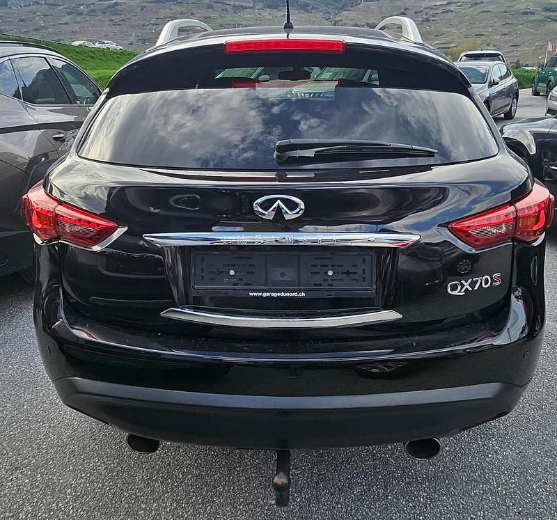 Gebraucht Infiniti QX70 Premium 320 PS (235 kW) 2017 Schwarz SUV