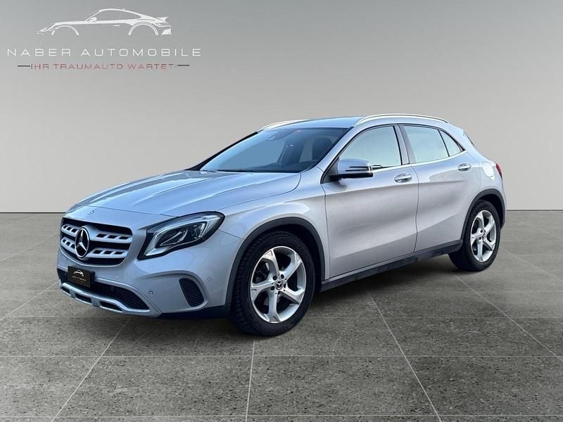 Gebraucht Mercedes GLA220 Urban 177 PS (130 kW) 2017 SUV
