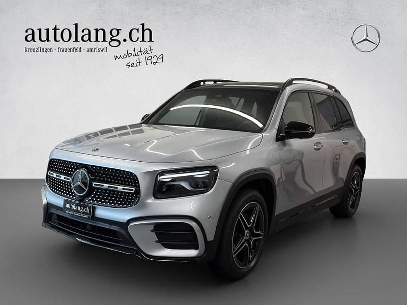 Neu Mercedes GLB200 AMG line 163 PS (119 kW) 2025 Silber SUV