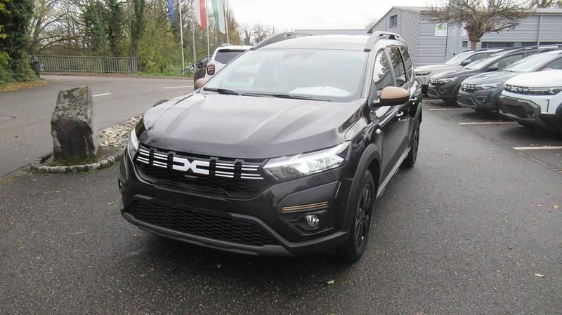 Gebraucht 2024 Dacia Jogger Extreme Van / Kleinbus | CHF 29’030 (Teuer) - Bild 1/4