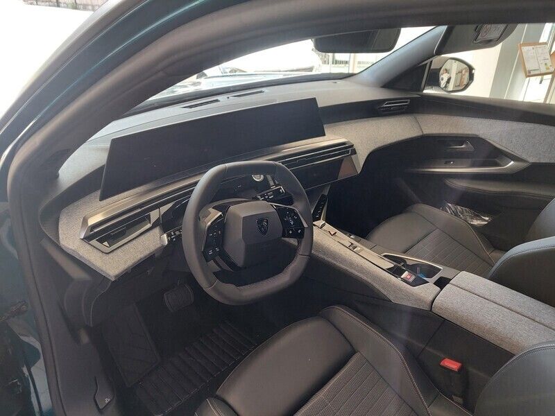 Gebraucht Peugeot 3008 Allure 136 PS (100 kW) 2024 SUV