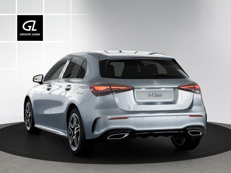 Neu Mercedes A250 224 PS (164 kW) 2025 Grau Limousine