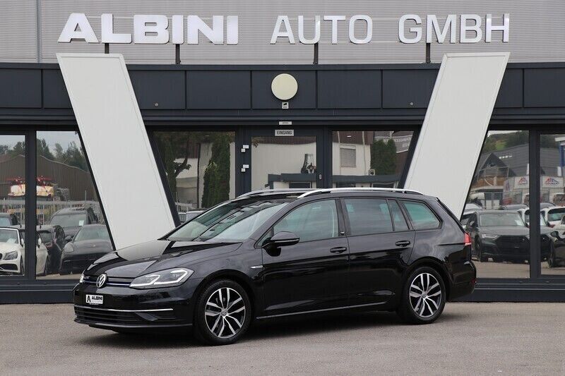 Gebraucht VW Golf VII Comfortline 130 PS (95 kW) 2018 Kombi