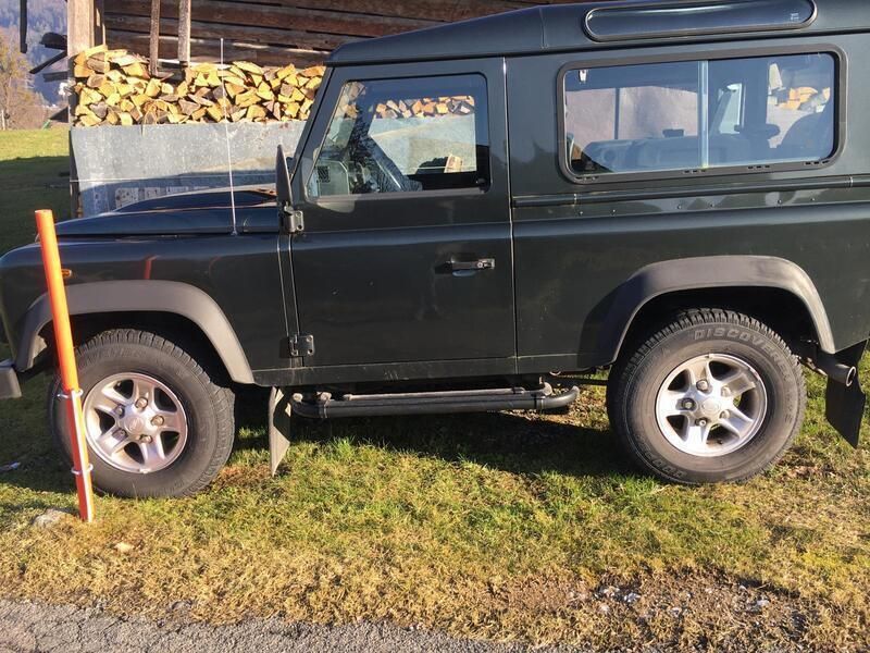 Gebraucht 2007 Land Rover Defender SUV | CHF 25’500 - Bild 1/4