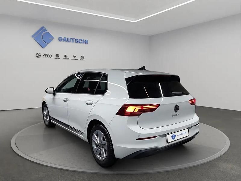 Gebraucht VW Golf VIII Basis 115 PS (84 kW) 2026 Weiss