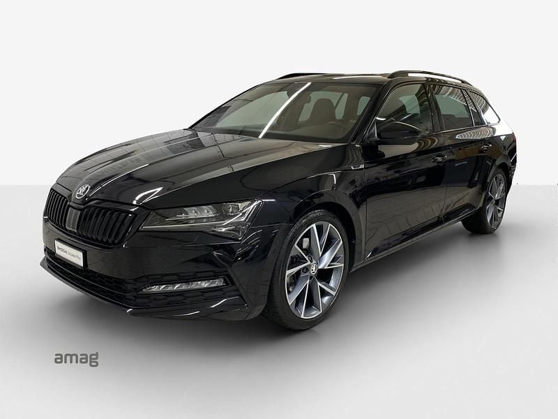 Noir magic, effet perlé Gebraucht 2024 Skoda Superb SportLine Kombi | CHF 34’490 (Fairer Preis) - Bild 1/4