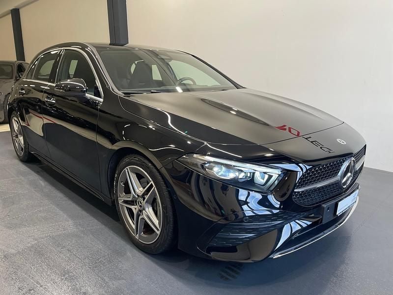 Gebraucht Mercedes A200 AMG line 163 PS (119 kW) 2024