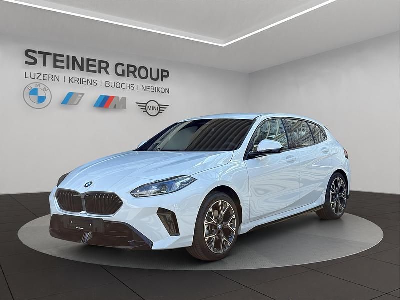 Weiss Neu 2025 BMW 120 M Sport Kleinwagen | CHF 44’900 (Guter Preis) - Bild 1/4