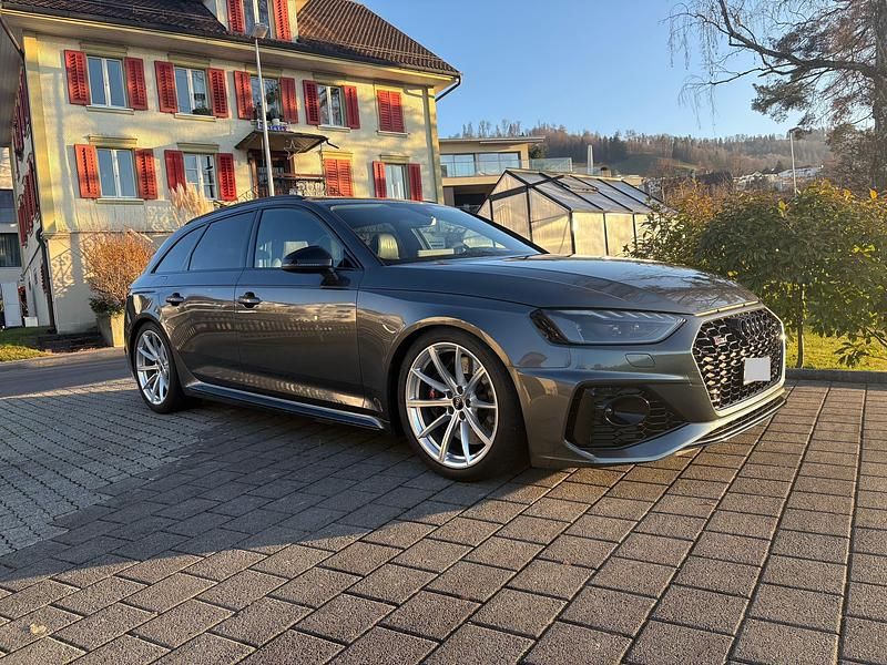 Gebraucht 2021 Audi RS4 Kombi | CHF 63’500 (Fairer Preis) - Bild 1/4