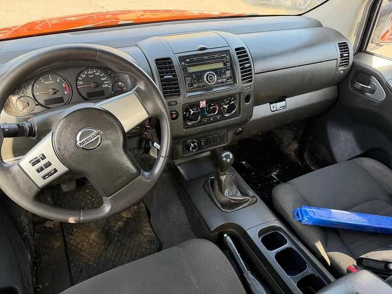 Gebraucht Nissan Navara XE 144 PS (105 kW) 2013 Abholung