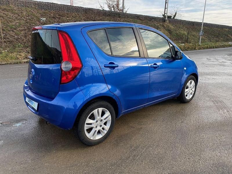 Gebraucht Opel Agila Enjoy 94 PS (69 kW) 2011 Kleinwagen