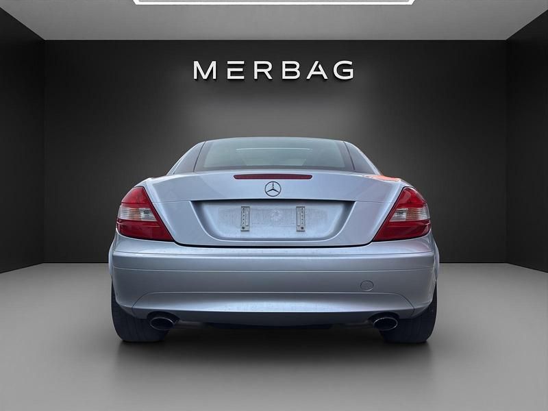 Gebraucht Mercedes SLK200 163 PS (119 kW) 2005 Silber Cabrio