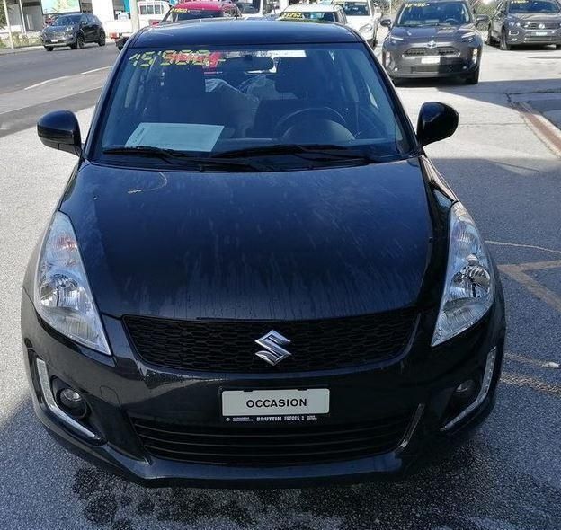 Gebraucht Suzuki Swift 90 PS (66 kW) 2016 Schwarz Kleinwagen