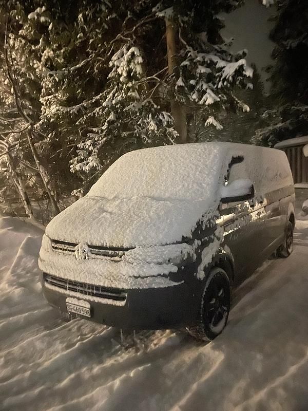 Gebraucht VW T5 140 PS (102 kW) 2013 Van