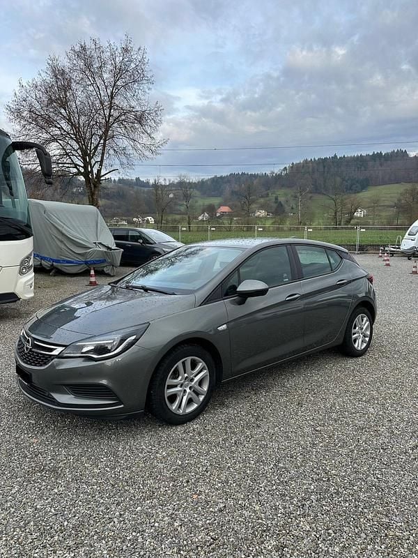Gebraucht Opel Astra Enjoy 136 PS (100 kW) 2016