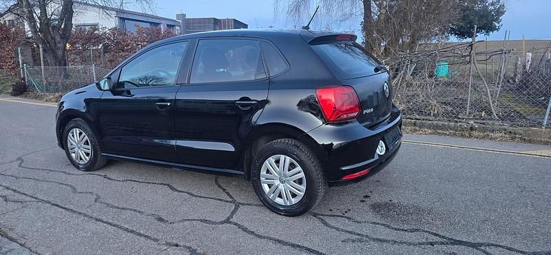 Gebraucht VW Polo Trendline 60 PS (44 kW) 2017