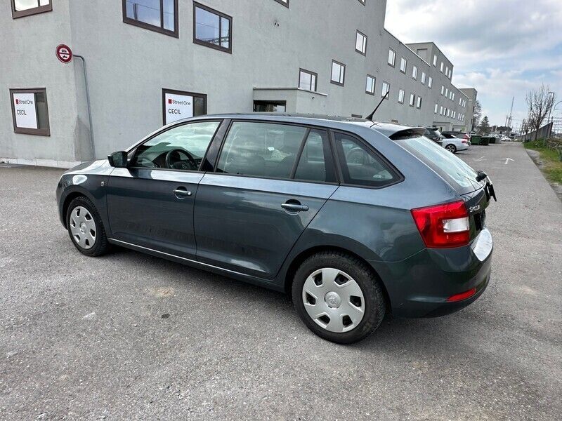 Gebraucht Skoda Rapid Active 122 PS (89 kW) 2014 Kleinwagen