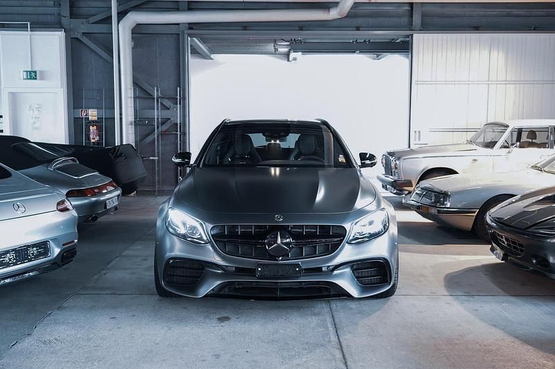 Gebraucht 2018 Mercedes E63 AMG AMG | CHF 69’630 (Teuer) - Bild 1/4