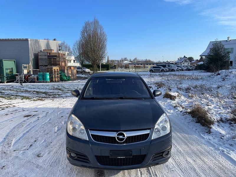 Gebraucht Opel Vectra Elegance 155 PS (114 kW) 2006