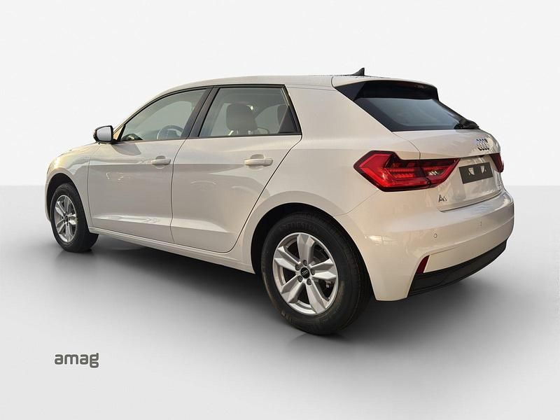 Neu Audi A1 Sportback Attraction 115 PS (84 kW) 2026 Cortinaweisscortinaweiss Kleinwagen