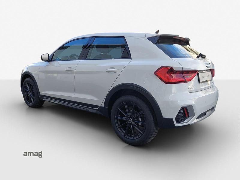 Gebraucht Audi A1 Attraction 115 PS (84 kW) 2025 Cortinaweisscortinaweiss Limousine