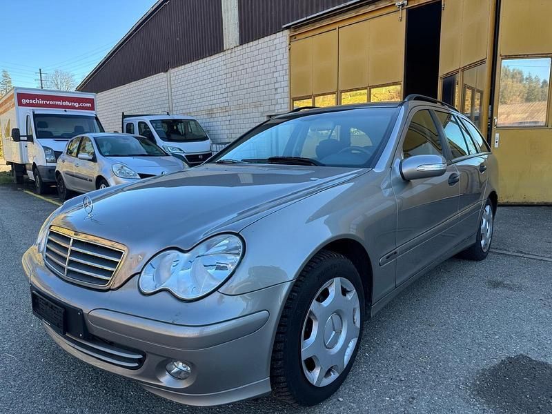 Gebraucht Mercedes C220 150 PS (110 kW) 2005